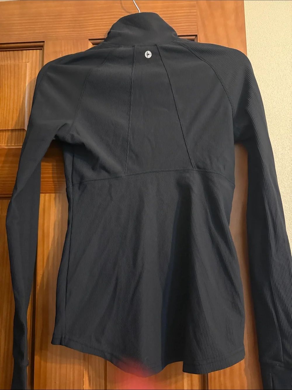 Black Women’s Full-Zip Performance Jacket size small